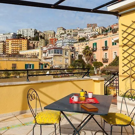 شقة Bright Rooftop By Napoliapartments نابولي