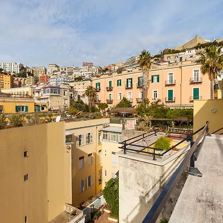 شقة Bright Rooftop By Napoliapartments نابولي